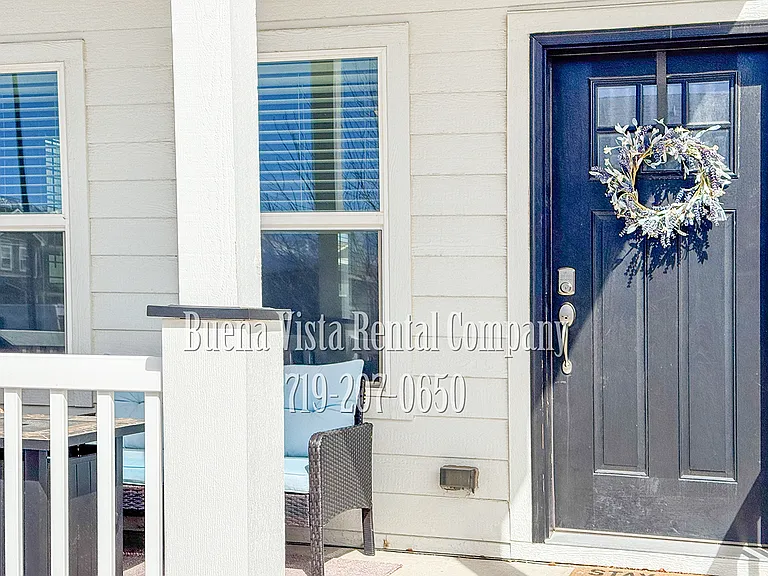 Barnwood Dr — Photo 2