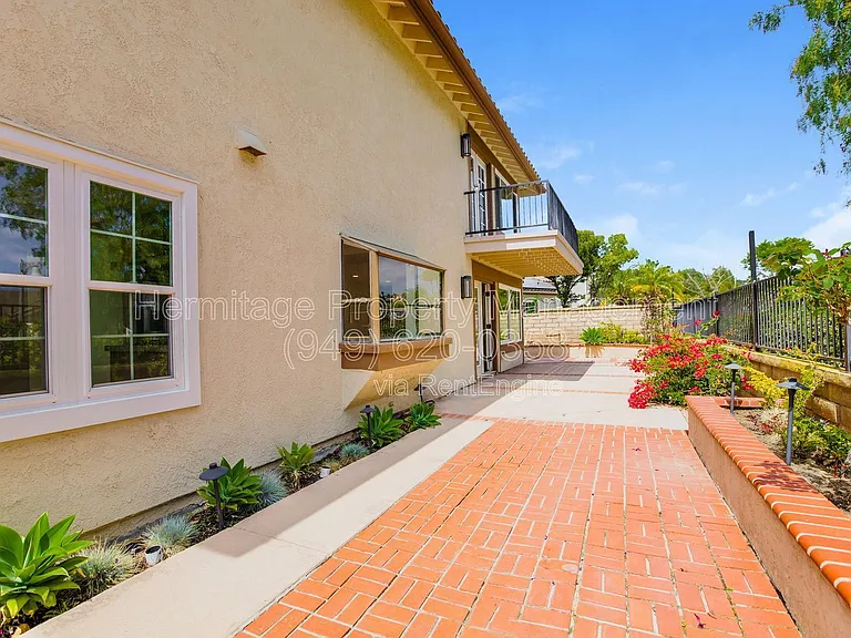 28142 Ambar — Photo 18