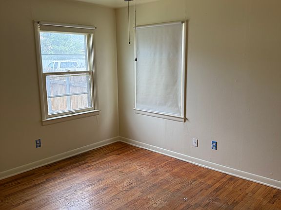 3rd image of 676 N Bivins St