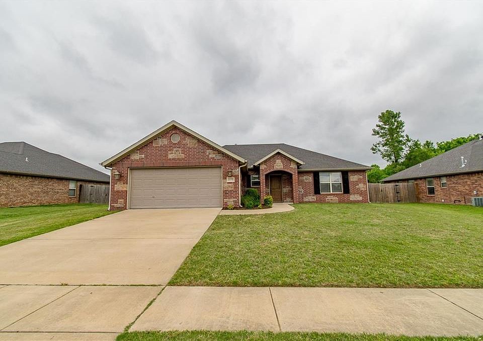 1st image of 4178 W Mahogany Dr