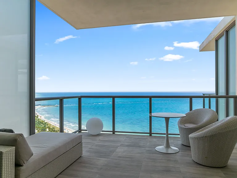9703 Collins Ave #Penthouse 00 — Photo 25