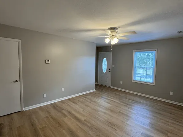 80 Parkview Pl NW #A5, Shallotte, NC 28470
