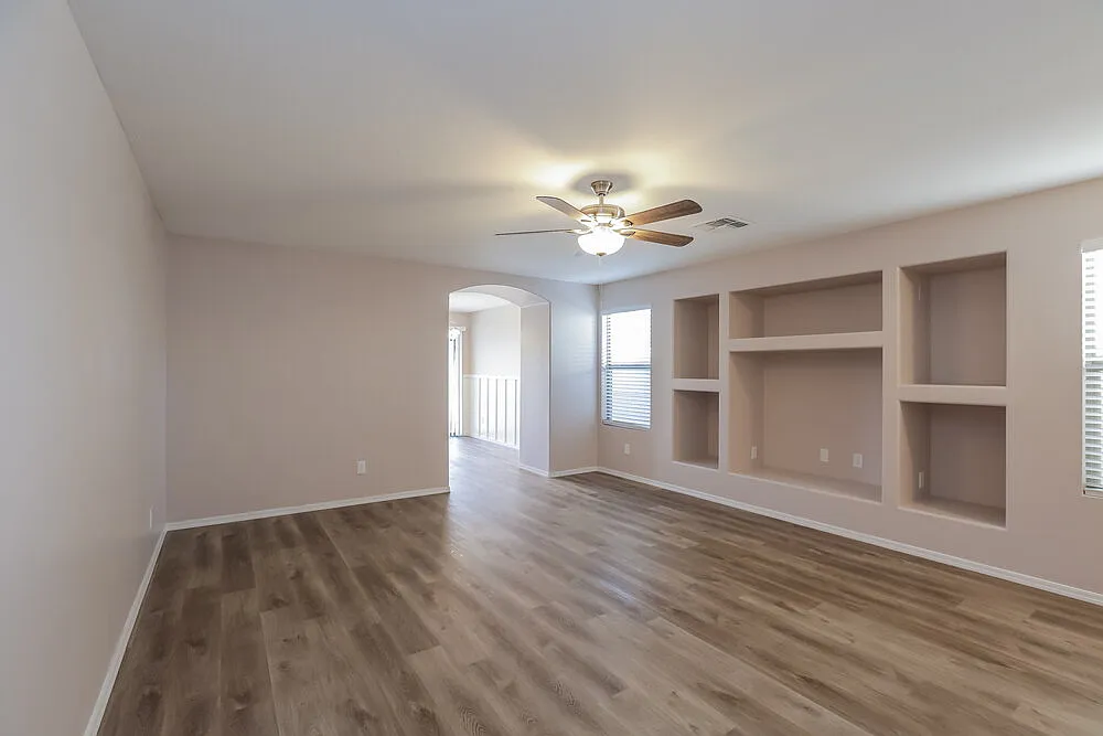 4 bed, 2.0 bath, 1463 sqft, $1,895 — Photo 3