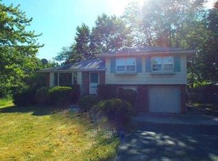 199 N Behlman Rd, Oak Harbor, OH 43449