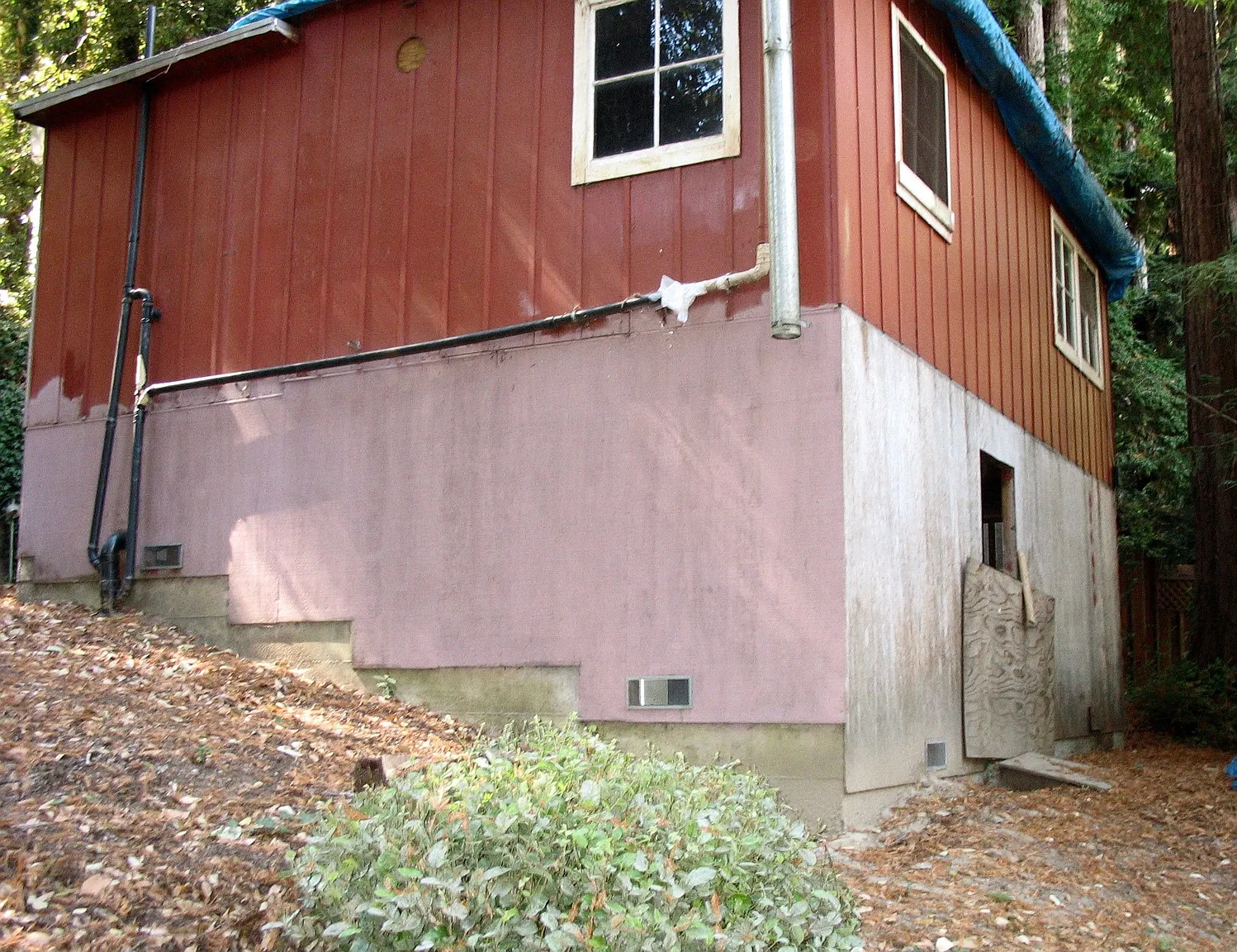 395 West Dr photo 1