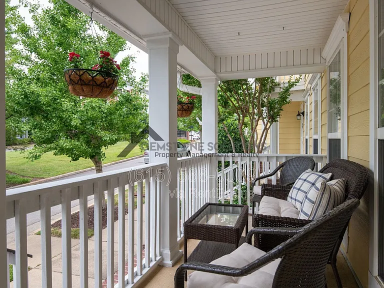 7111 Lenox Village Dr — Photo 5