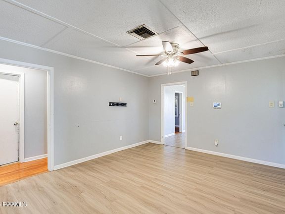 3rd image of 138 N General Marshall St