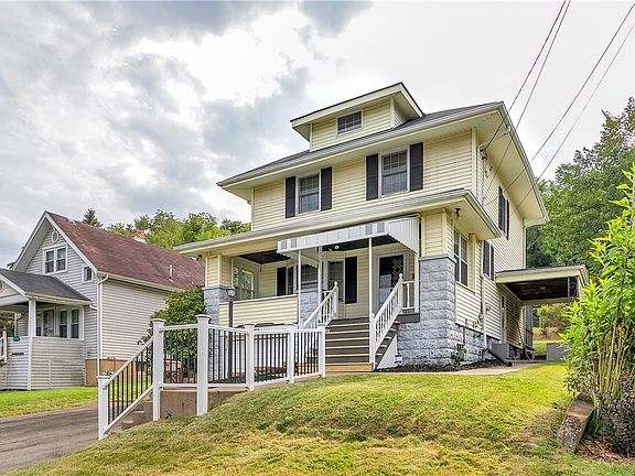 3rd image of 1672 Fawcett Ave