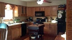 4th image of 79 Anthony Dr