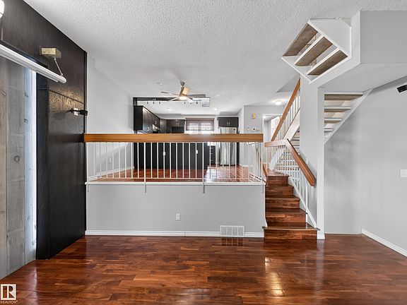 5th image of 17092 67th Ave NW