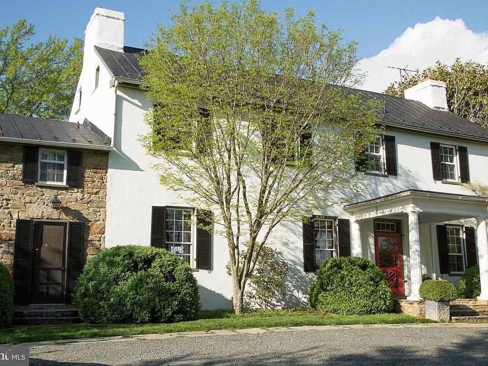 1st image of 22857 Carters Farm Ln
