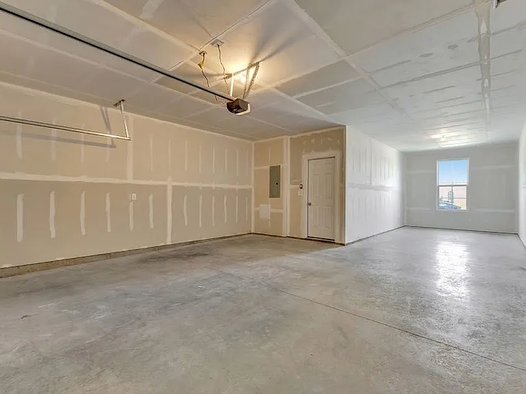 6358 Coverage Ct — Photo 36