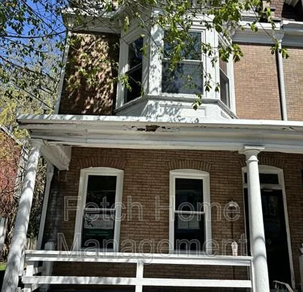19 S Ann St #6 — Photo 1