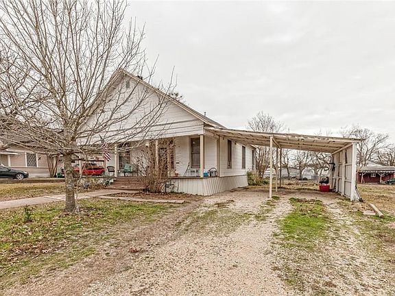 5th image of 1306 E Texas Ave