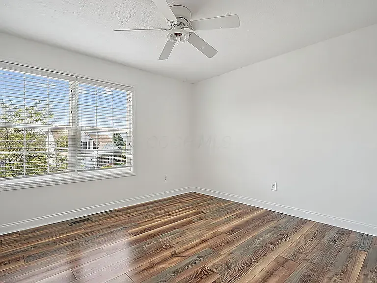 140 Andiron Dr — Photo 16