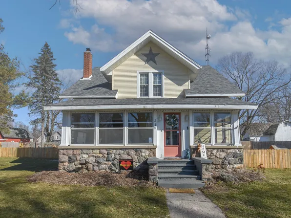 215 S Michigan St, Montgomery, MI 49255