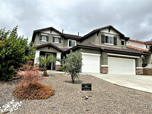 39649 Parkview Dr Photo 1