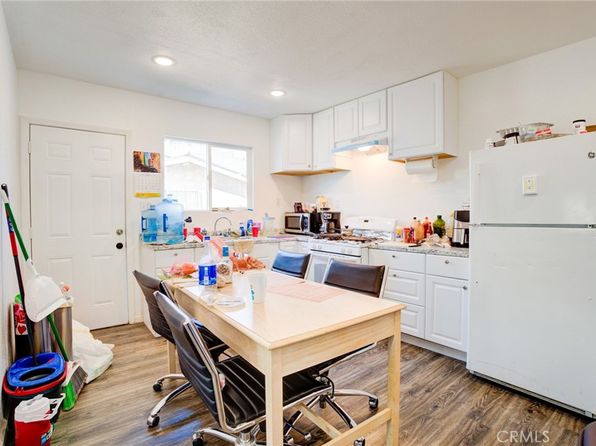 bakersfield-california-18888779 picture