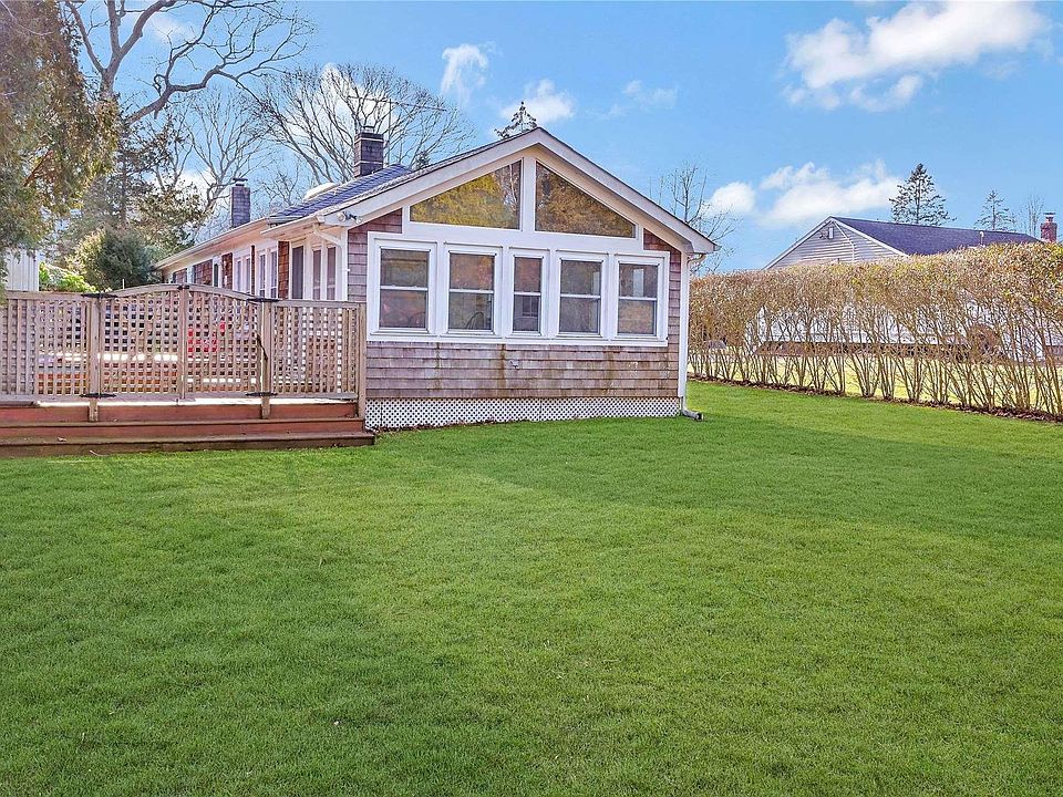 1st image of 3985 Pequash Avenue