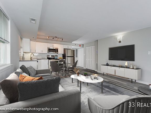 4th image of 509 W Euclid Ave APT 10