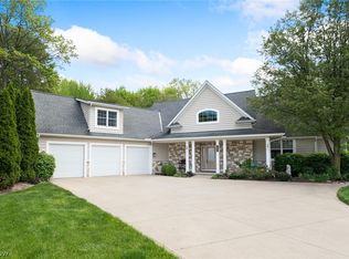 4823 Trails End Ct #11, Westlake, OH 44145