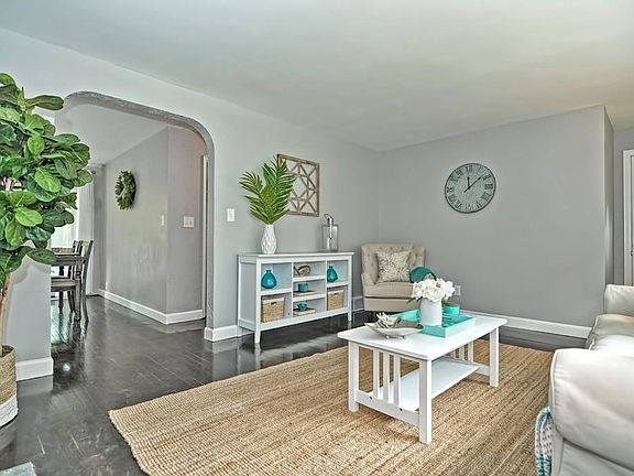 4th image of 274 Cordaville Rd