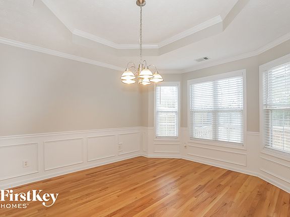 4th image of 3255 Wellbrook Dr