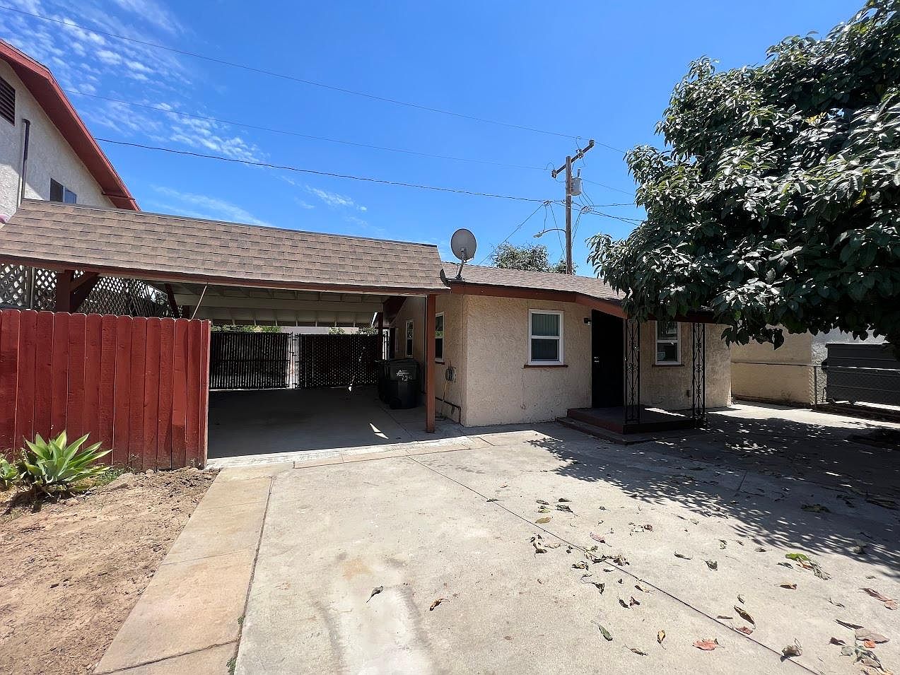 124 S 4th St Montebello CA 90640 Zillow   F70db9faf8400a66ec3fc34867b96e3f Cc Ft 1536 