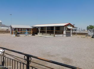 786 W Comanche Dr, Quartzsite, AZ 85346