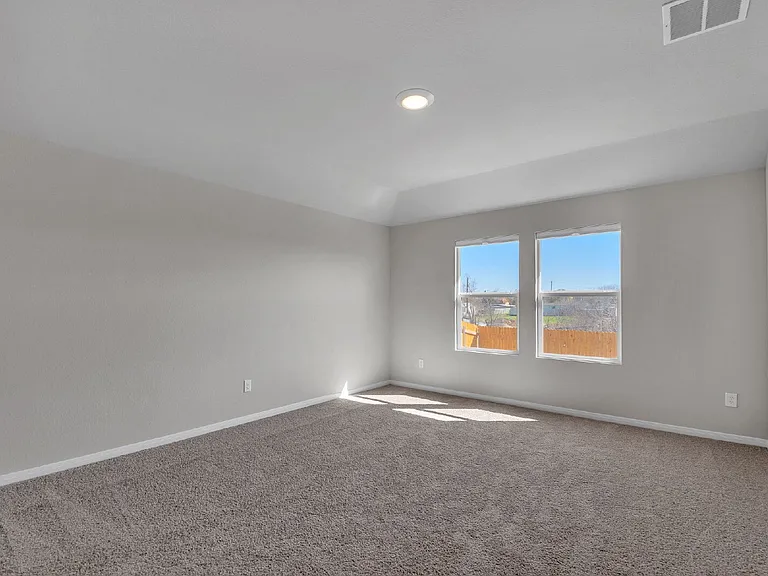 585 Apache Plum Dr — Photo 27