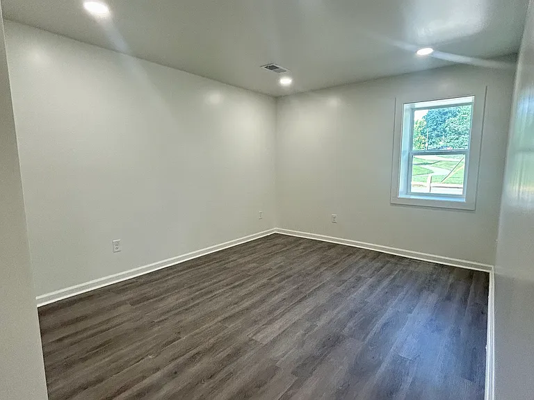 3536 Island Home Ave — Photo 17