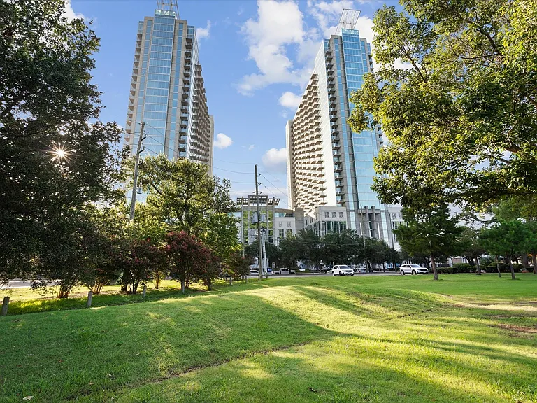 5925 Almeda Rd #10902 — Photo 46