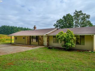 11951 NE Finn Hill Loop, Carlton, OR 97111