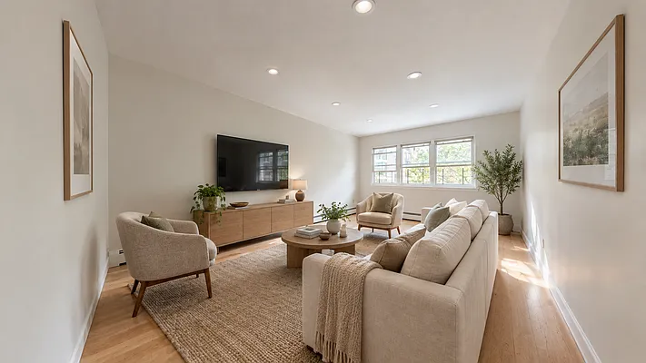 Living room, photo 2