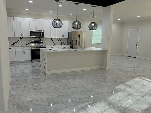 2nd image of 6189 Road 5503