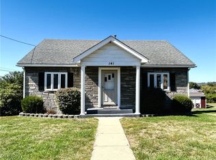 141 Cleveland Rd, Weirton, WV 26062