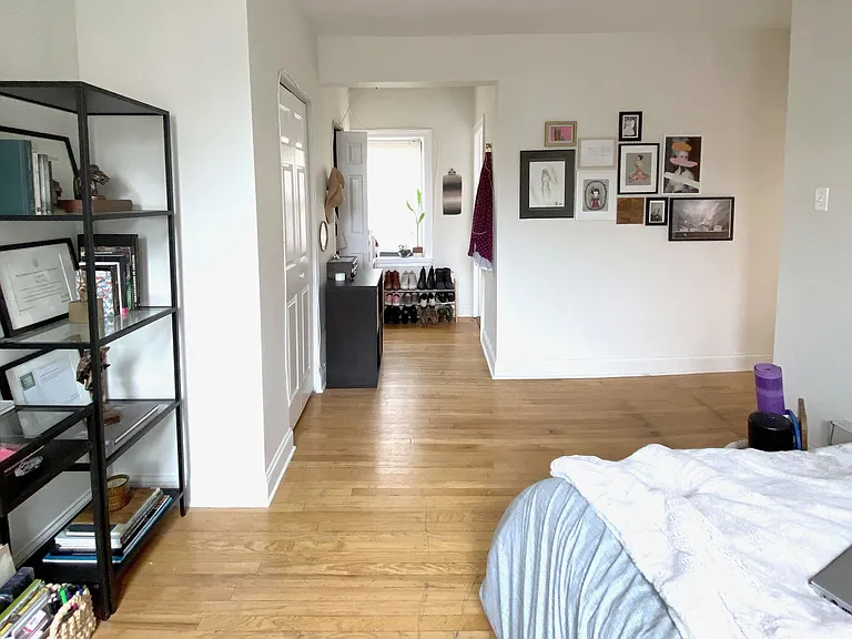 837 W Cornelia Ave #3S — Photo 10