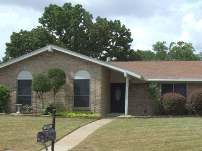 1255 Valencia Ln, Lewisville, TX, 75067