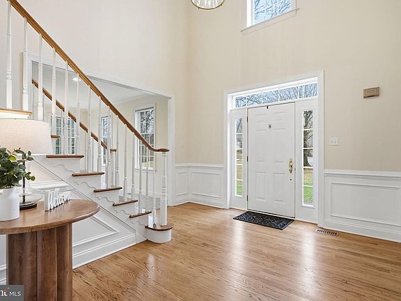 4th image of 22 Springlea Ln