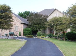 3045 Shyre Ln, Davison, MI 48423