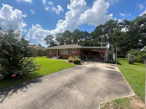 3rd image of 607 Cardinal Ave