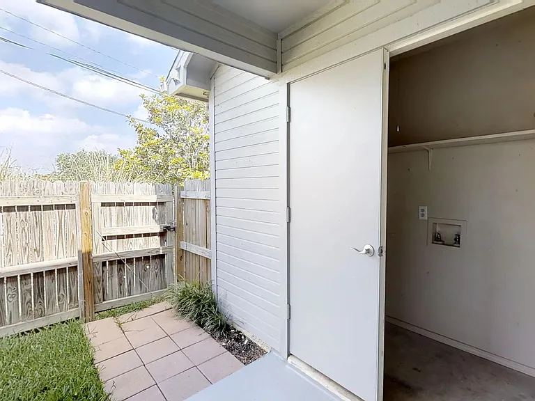 Country View Apartments — Photo 66