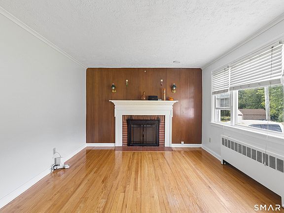 3rd image of 225 Chester Street