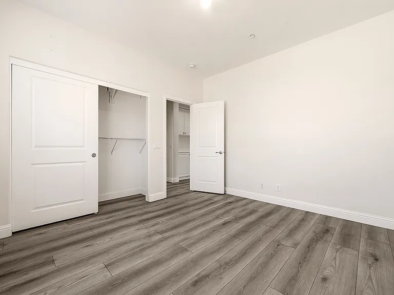 10828 Portofino Ln — Photo 30