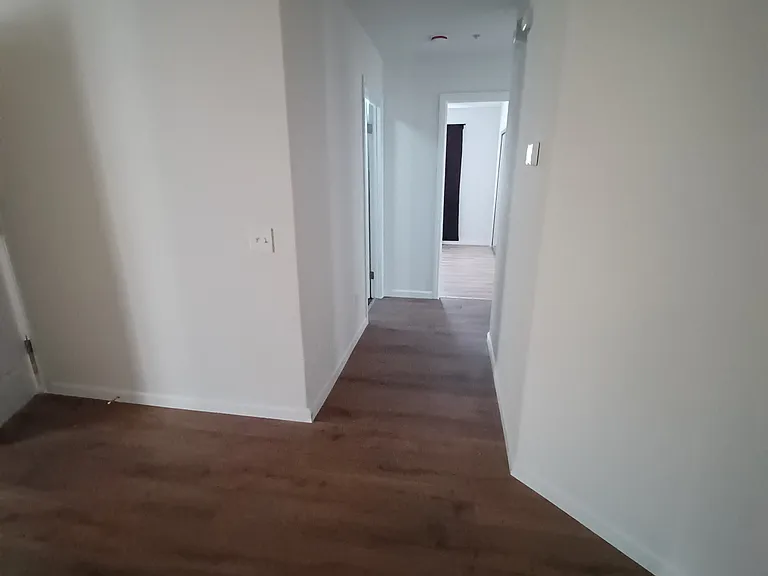 Hildale Cir — Photo 11