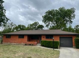 1120 Harbin Rd, Stephenville, TX 76401