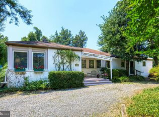 4844 Old Dominion Dr, Arlington, VA 22207