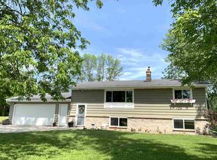 N3490 Twelve Corners Rd, Appleton, WI 54913
