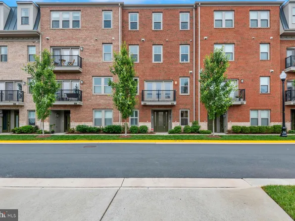42867 Littlehales Ter, Ashburn, VA 20148