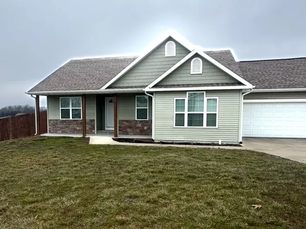 521 Micahs Xing, Reeds Spring, MO 65737